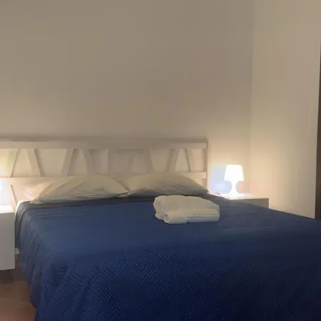 Apartment 2 *